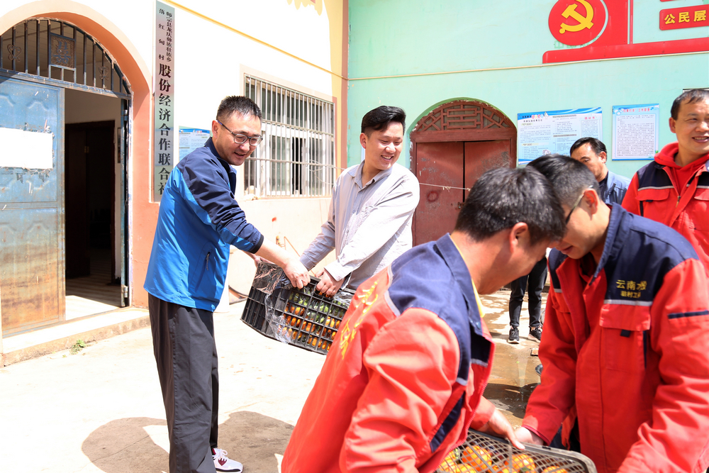 1616753532218644.jpg 看望駐村隊 (1).jpg